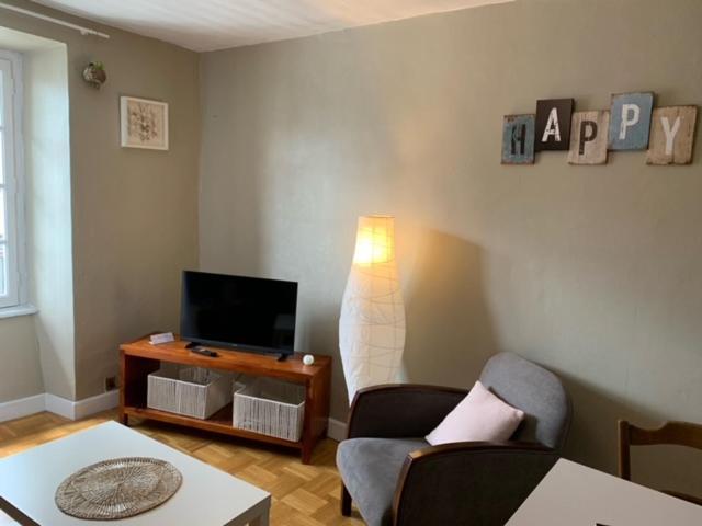 Chambre Calme Au Coeur D'Ussel Ussel  Εξωτερικό φωτογραφία